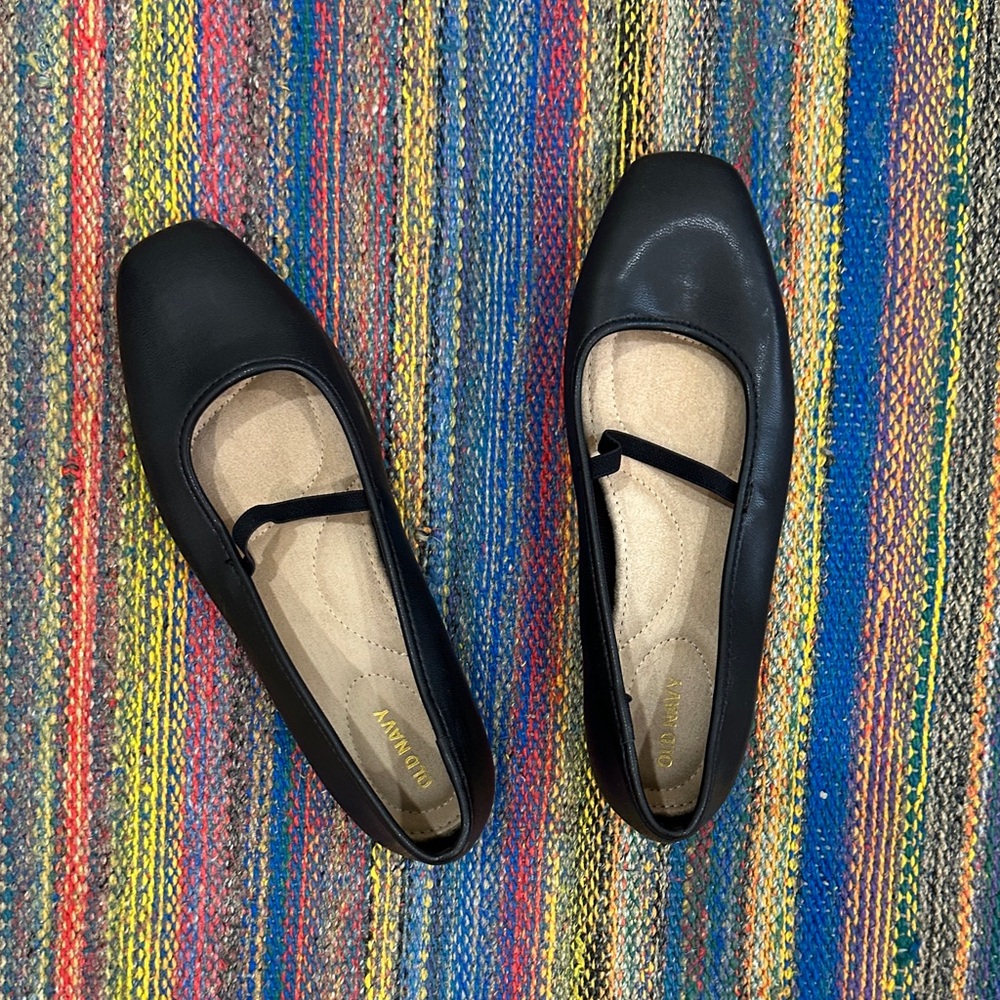 Old Navy flats